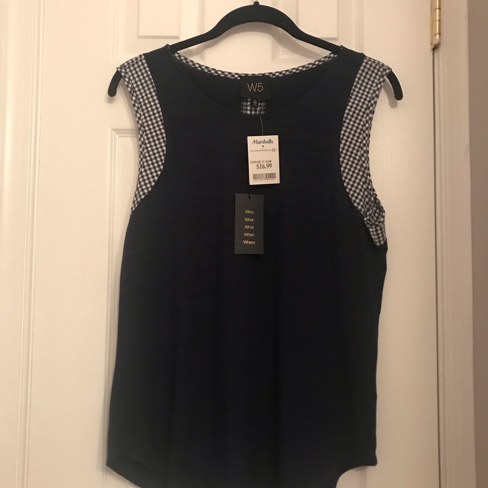NWT Flowy Top